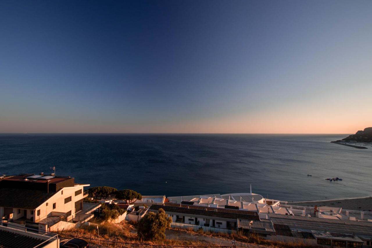 Lovely Sea View Apartment Sesimbra Exterior photo